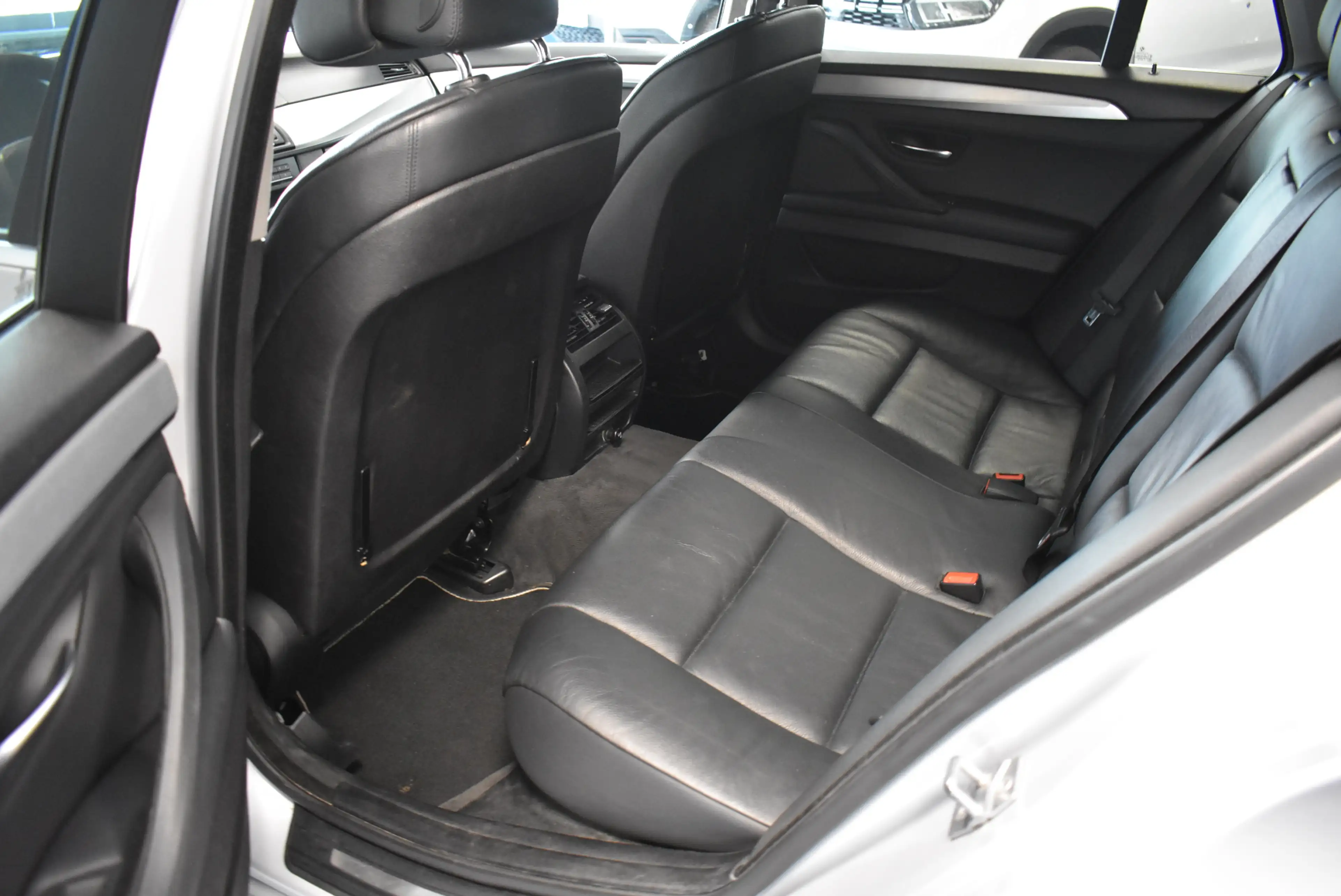 BMW 525 d Aut. Navi Leder PDC Leder Xenon Klimaaut. — photo 12