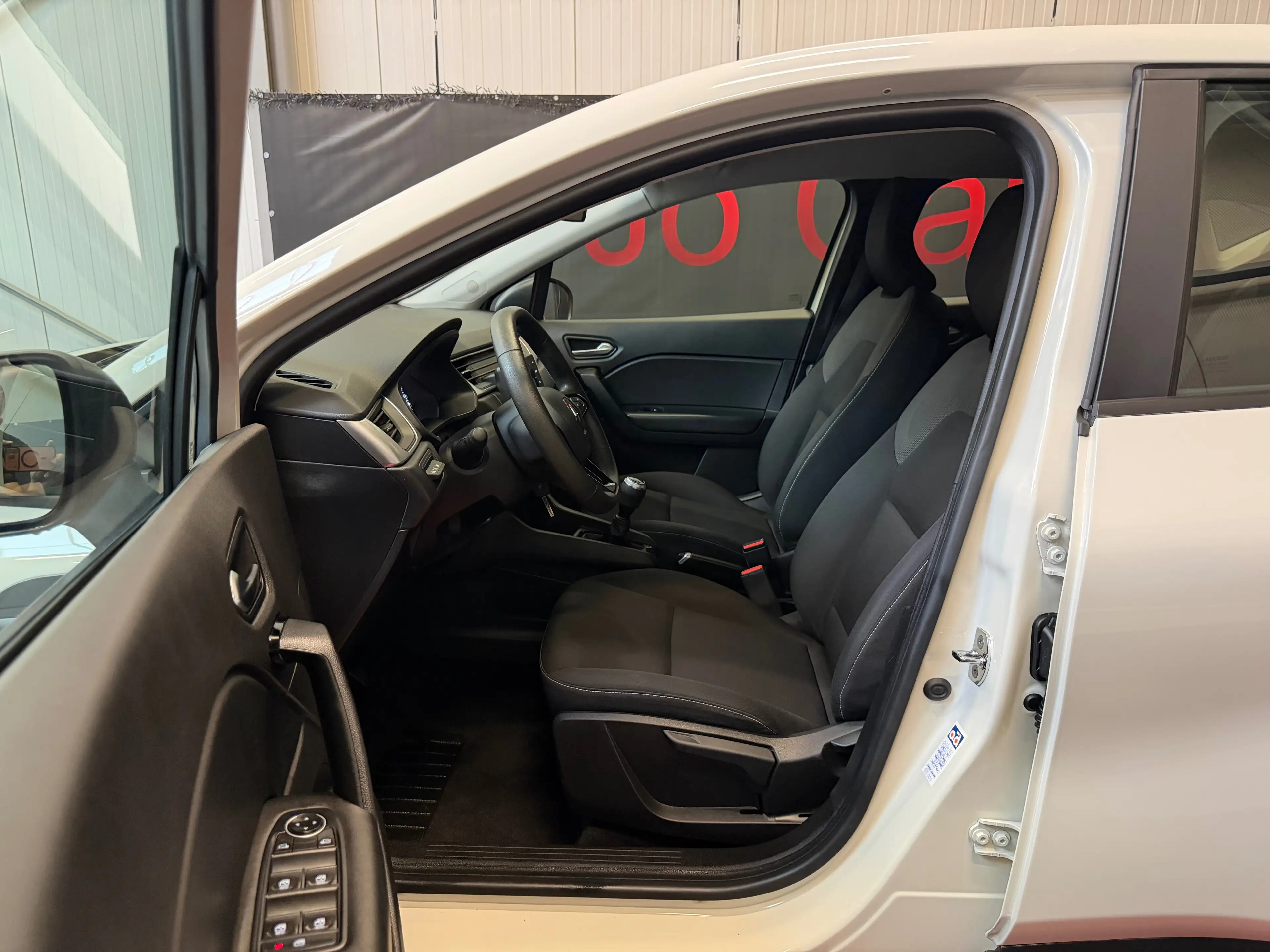 Renault Captur 1.0/Led/Cruise/Airco/Lane-d/Lane-k/R-wiel/Nieuw staat !!! — photo 11