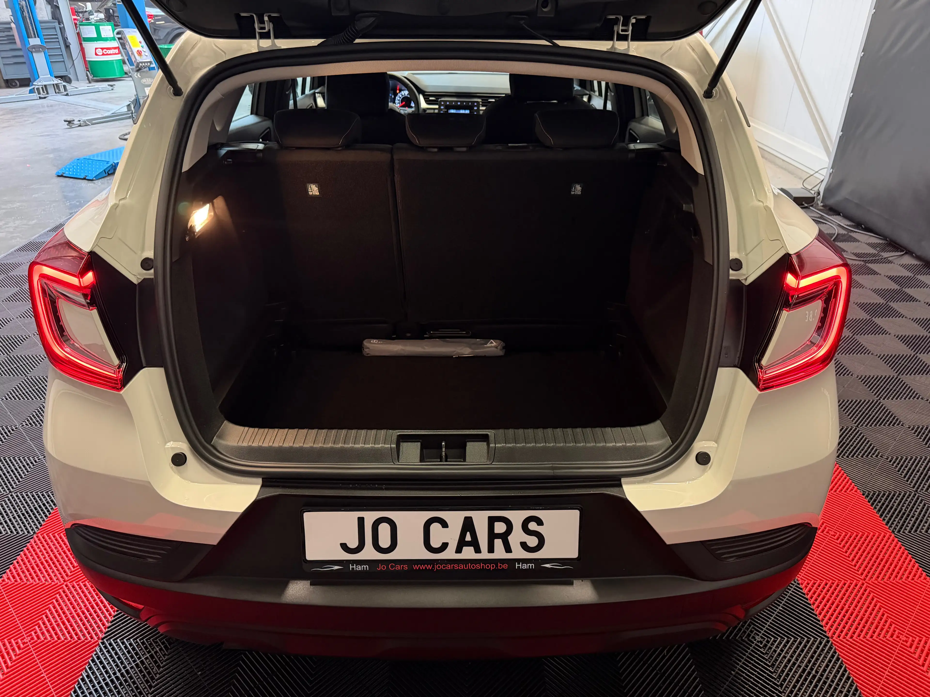 Renault Captur 1.0/Led/Cruise/Airco/Lane-d/Lane-k/R-wiel/Nieuw staat !!! — photo 8