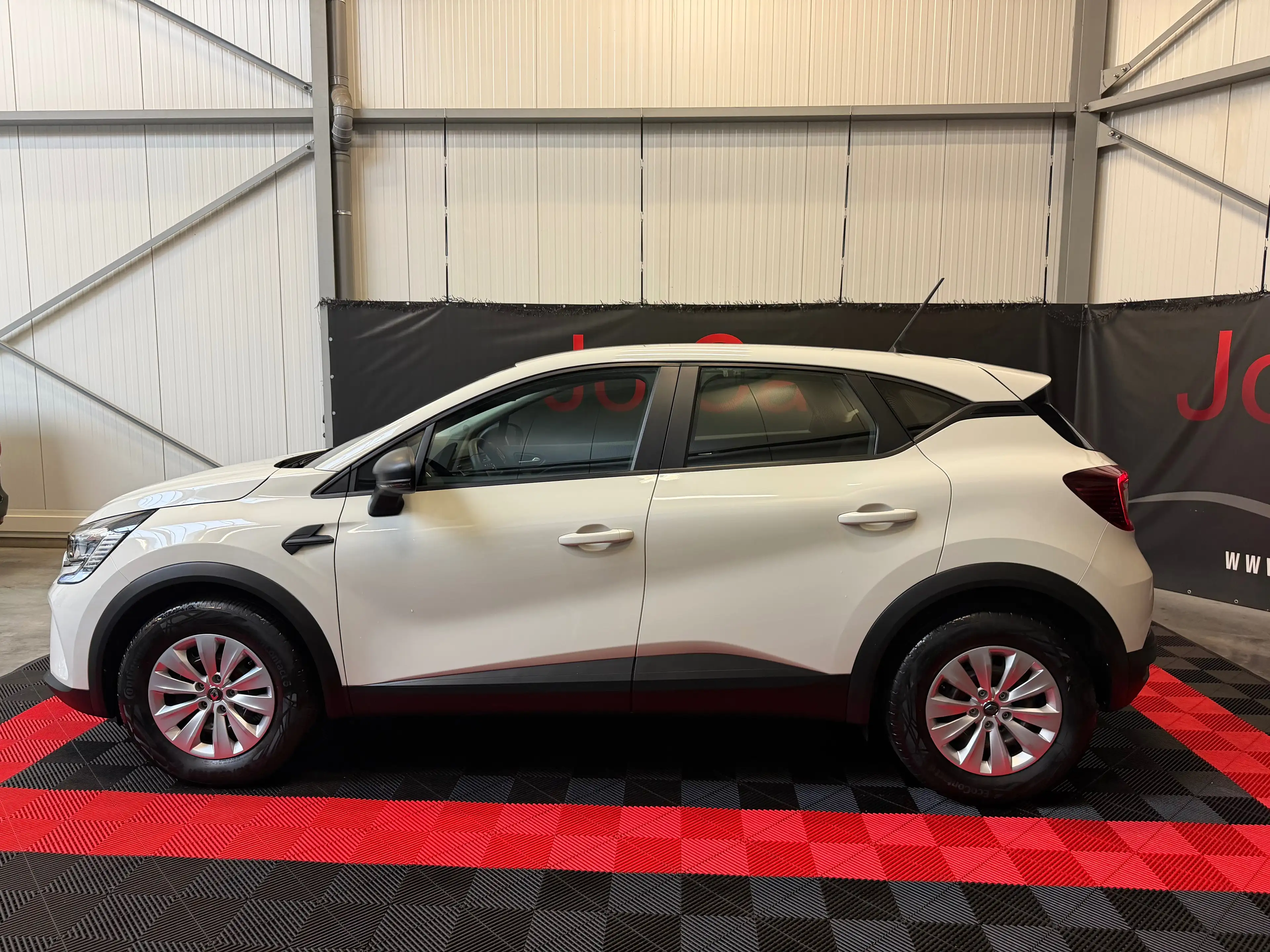 Renault Captur 1.0/Led/Cruise/Airco/Lane-d/Lane-k/R-wiel/Nieuw staat !!! — photo 3