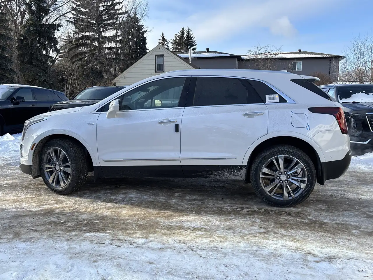 Cadillac XT5 photo Cadillac XT5