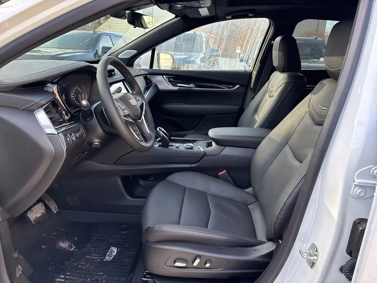 Cadillac XT5 photo Cadillac XT5