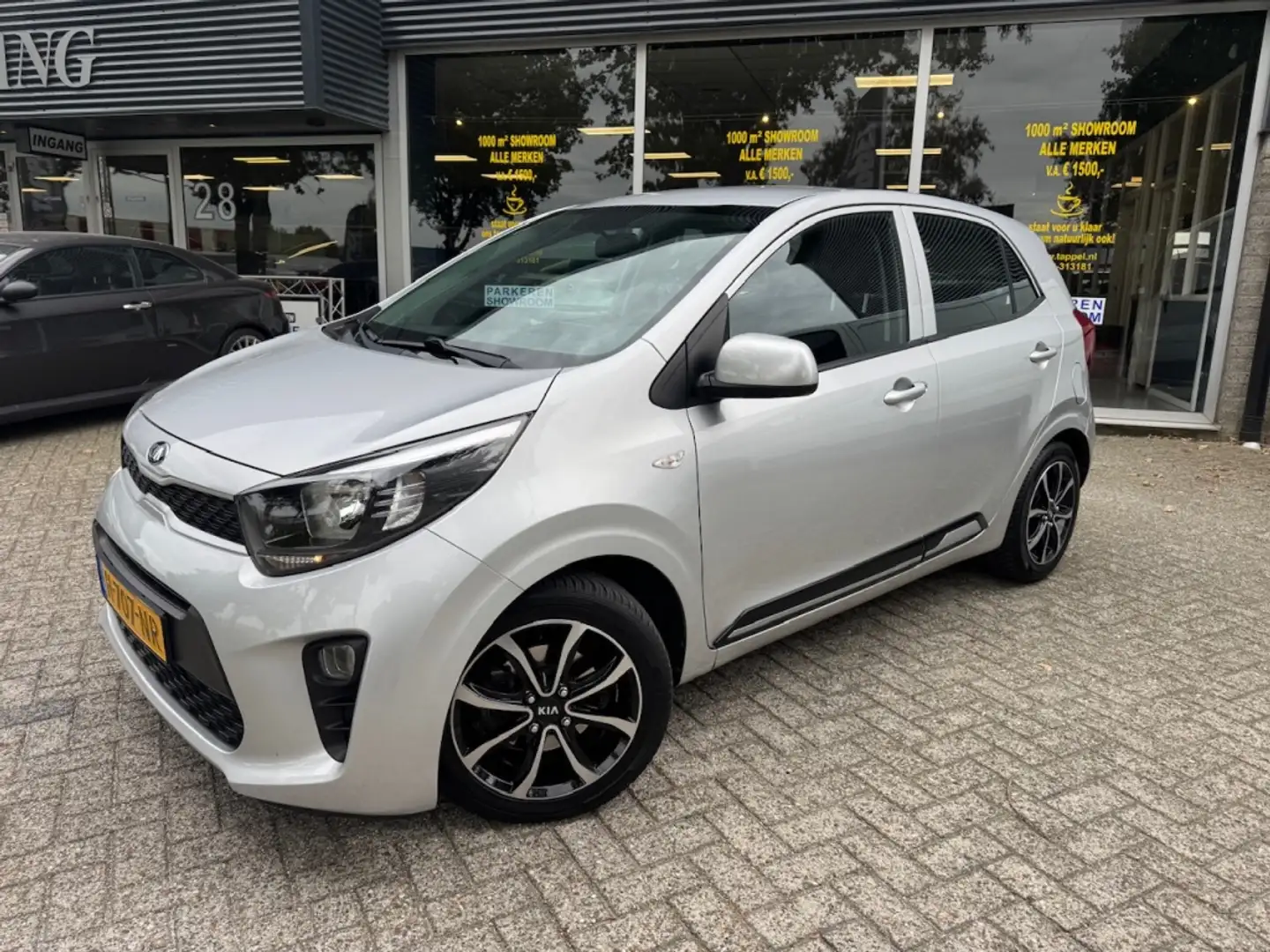 Kia Picanto 1.0 MPi ComfortPlusLine L.M./Cruise/Carplay Grijs - 1