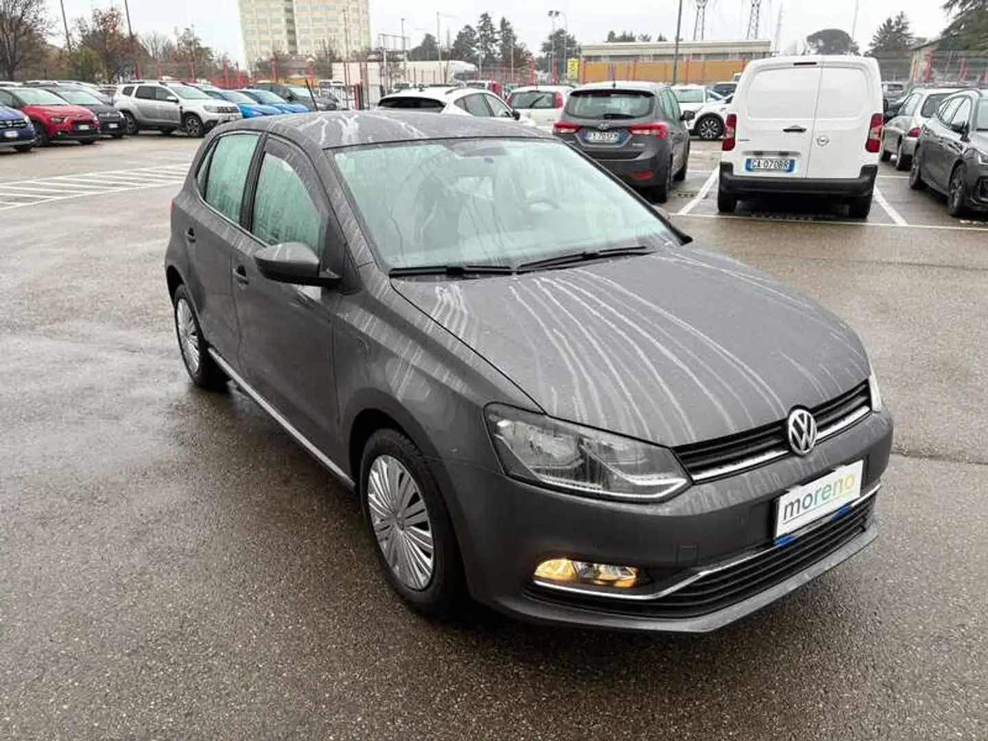 Volkswagen Polo 1.0 mpi 75 CV Comfortline Gris - 2
