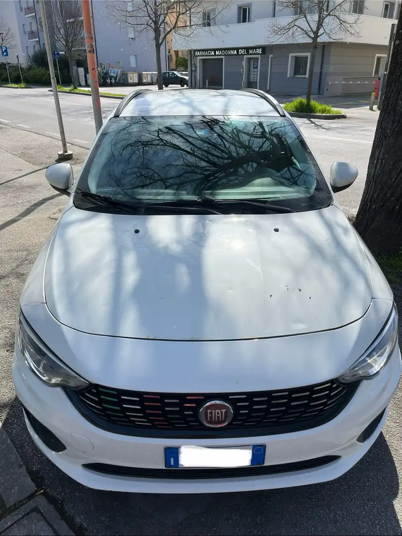 Fiat Tipo SW 1.3 mjt pop s&s 95cv Bianco - 1