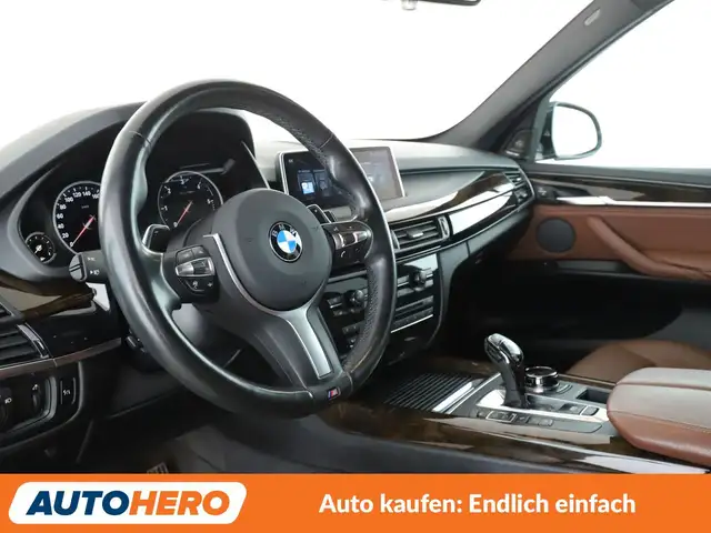 BMW X5 view 11