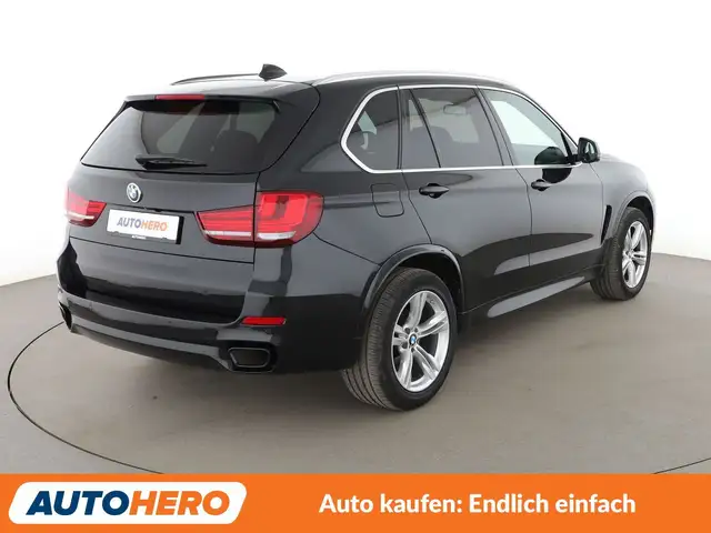 BMW X5 view 6