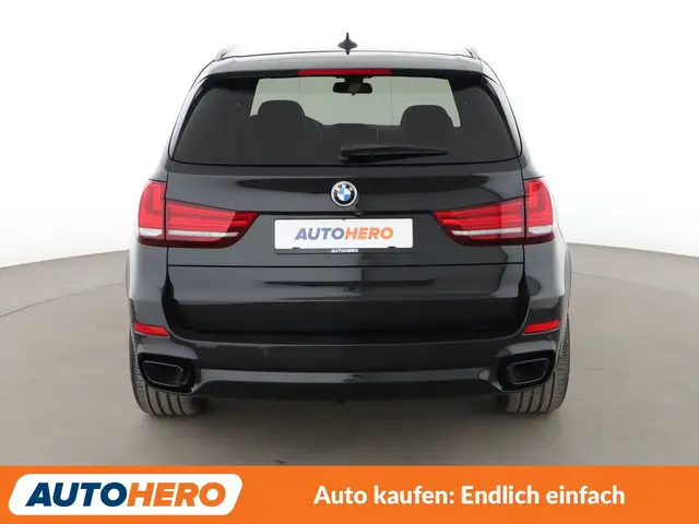 BMW X5 view 5
