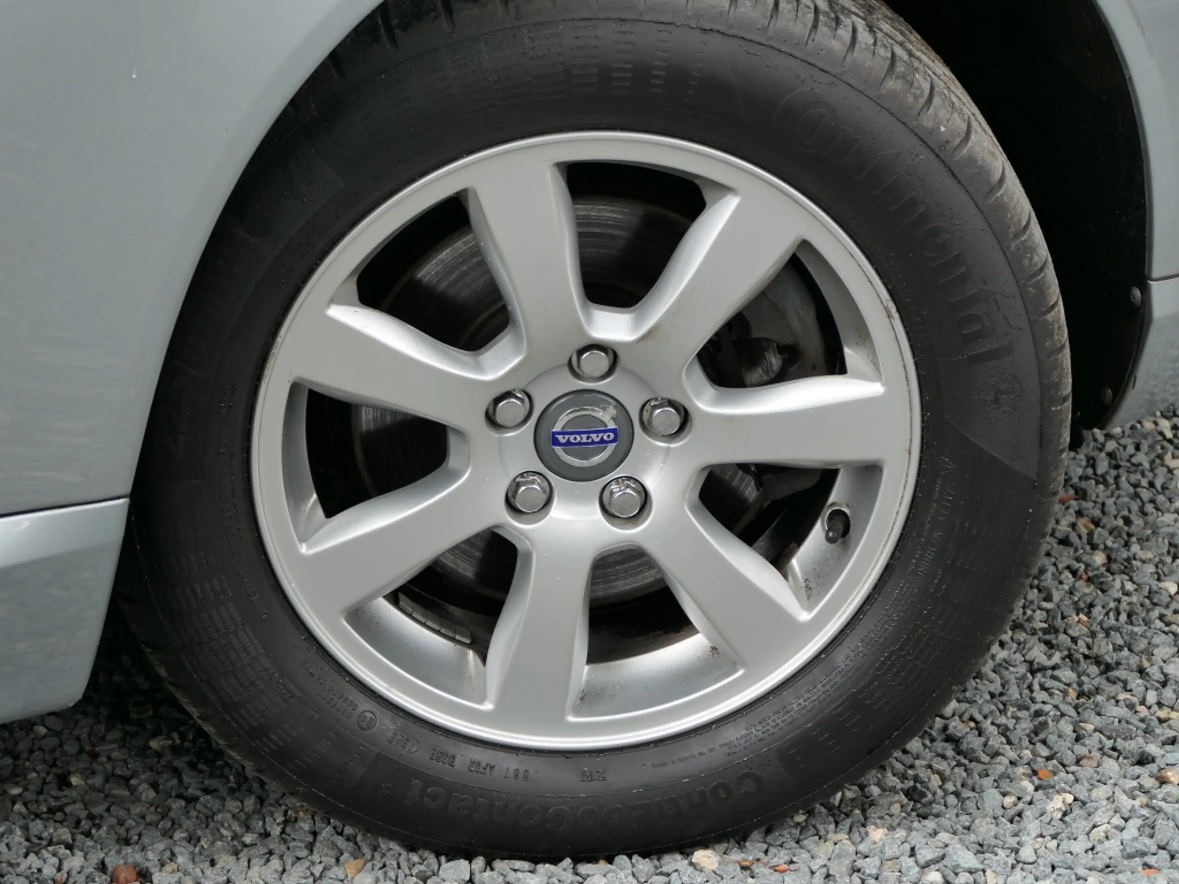 Volvo V70 1.6 T4 Lim. Edition Xenon / Navi / Leer — photo 20