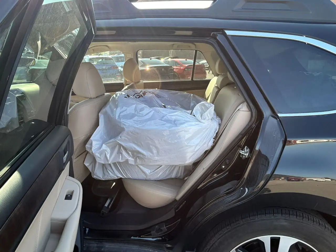 Subaru OUTBACK fotografie Subaru OUTBACK
