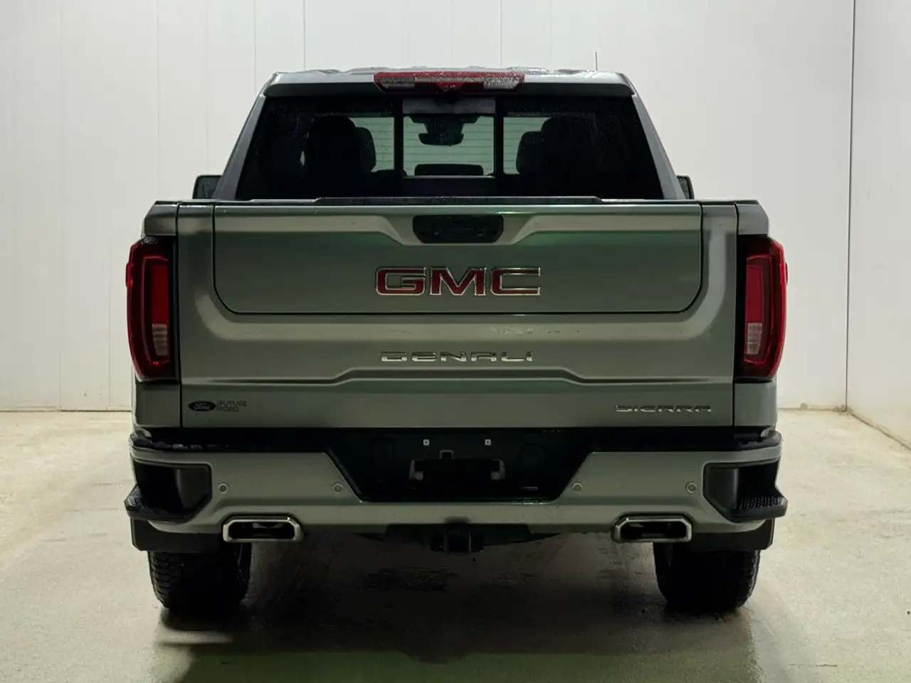 GMC Sierra 1500 photo GMC Sierra 1500