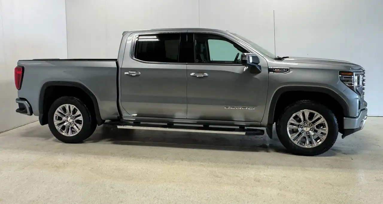 GMC Sierra 1500 photo GMC Sierra 1500