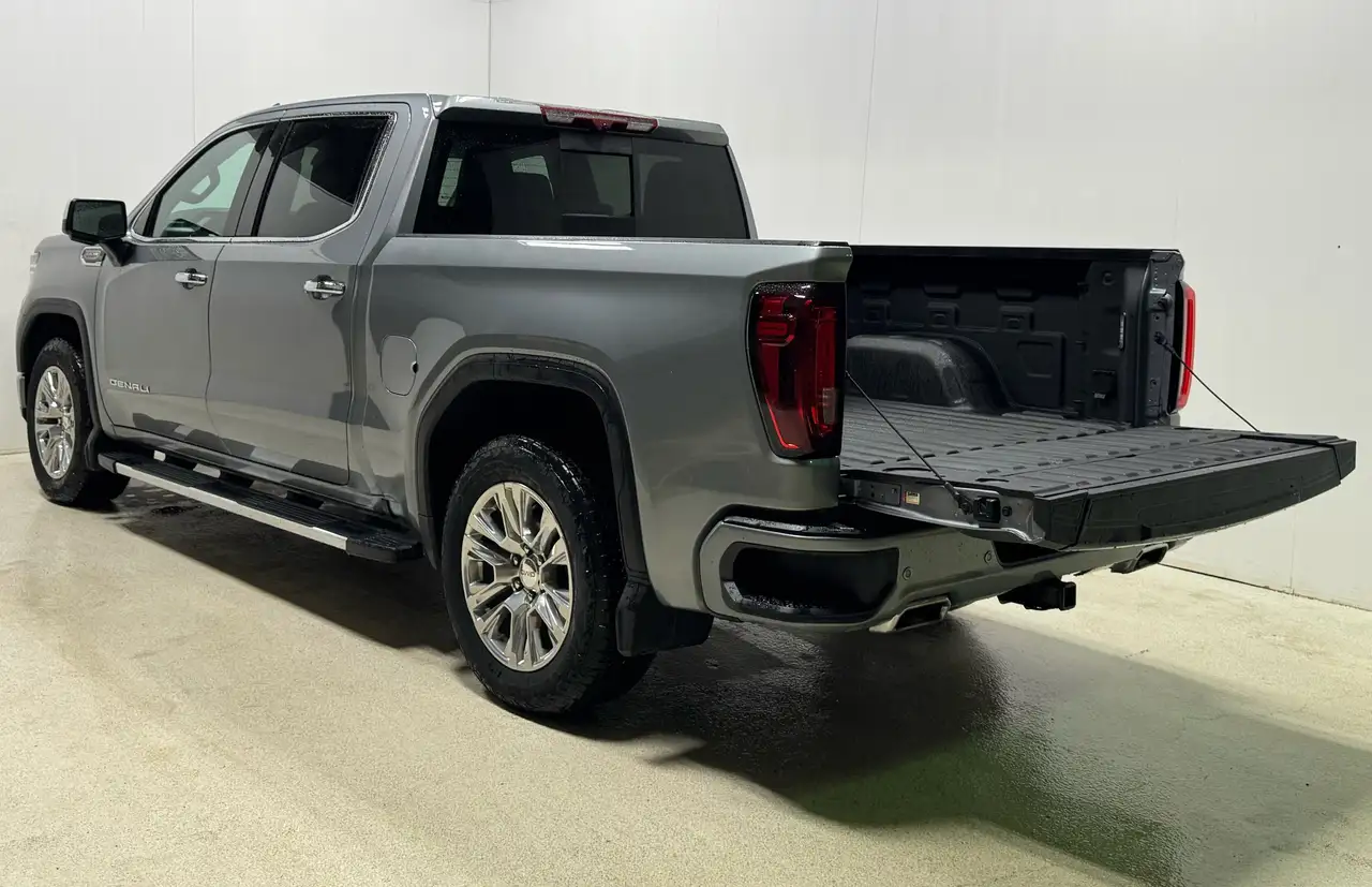 GMC Sierra 1500 photo GMC Sierra 1500