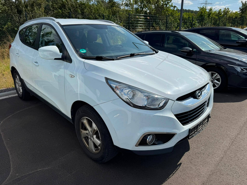 Hyundai iX35 Comfort 2WD*2.Hand*Klima*USB* — photo 4