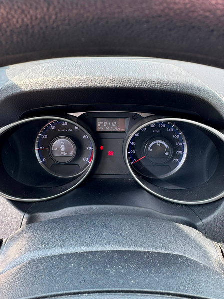 Hyundai iX35 Comfort 2WD*2.Hand*Klima*USB* — photo 7