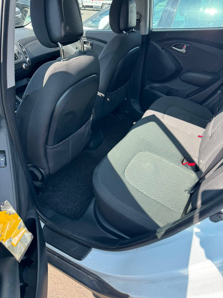 Hyundai iX35 Comfort 2WD*2.Hand*Klima*USB* — photo 6