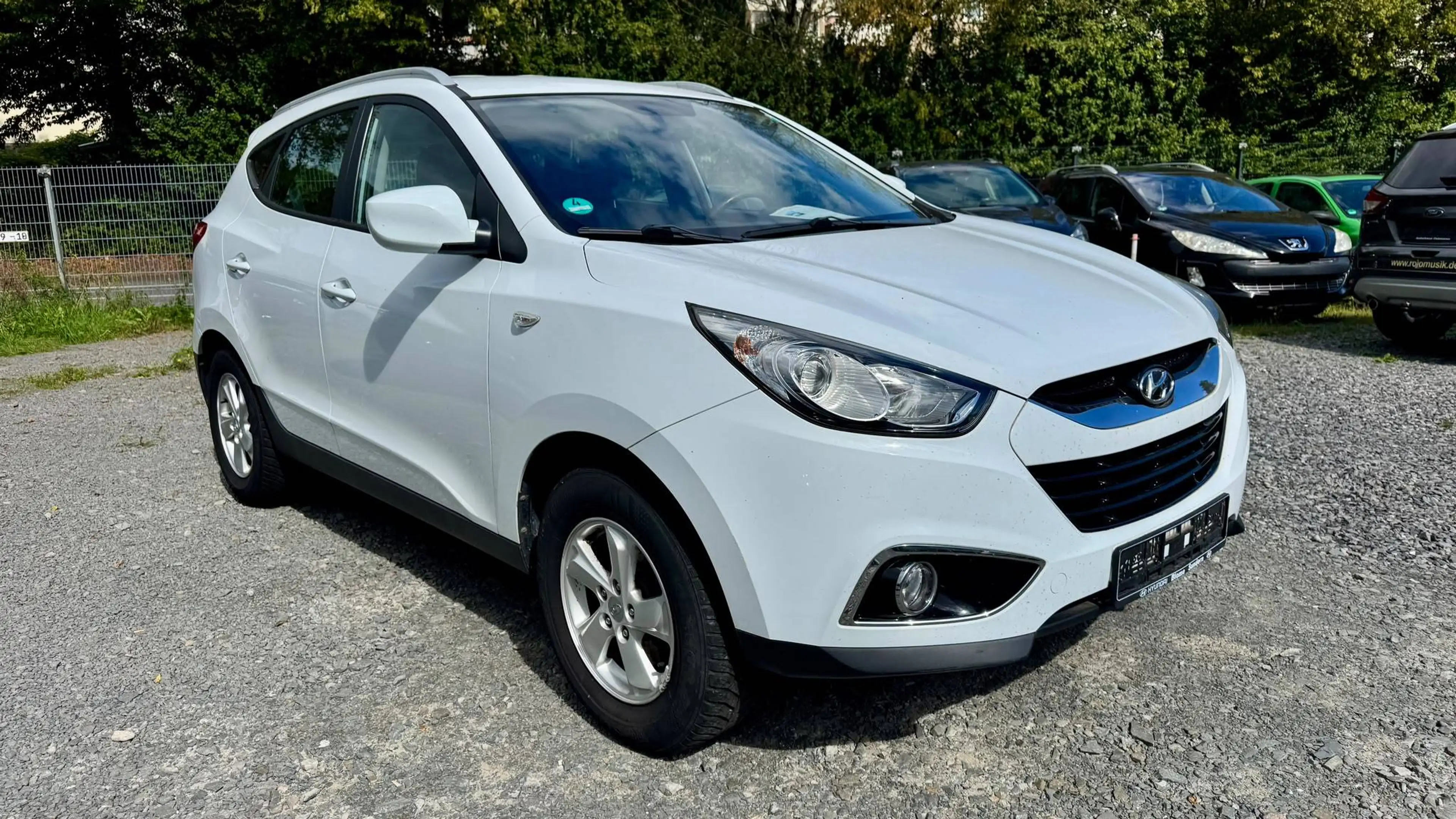 Hyundai iX35 Comfort 2WD*2.Hand*Klima*USB* — photo 3