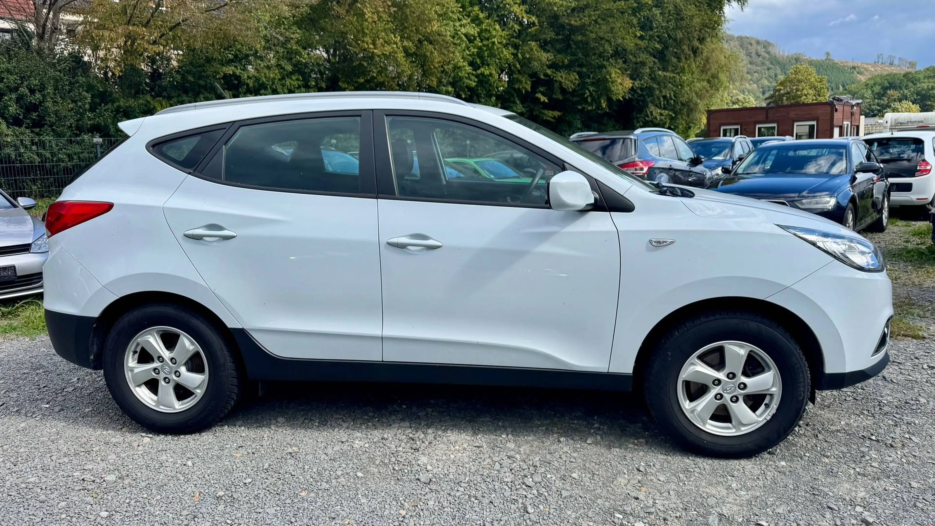 Hyundai iX35 Comfort 2WD*2.Hand*Klima*USB* — photo 4