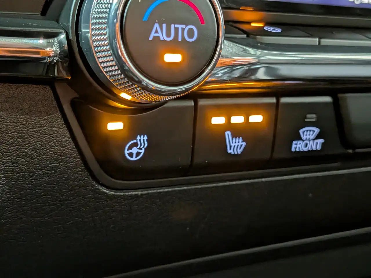 Mazda 3 снимка Mazda 3