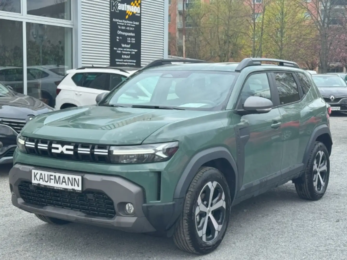Dacia Duster III TCe 130 Journey 1.2 Mild-Hybrid EU6e Grau - 1