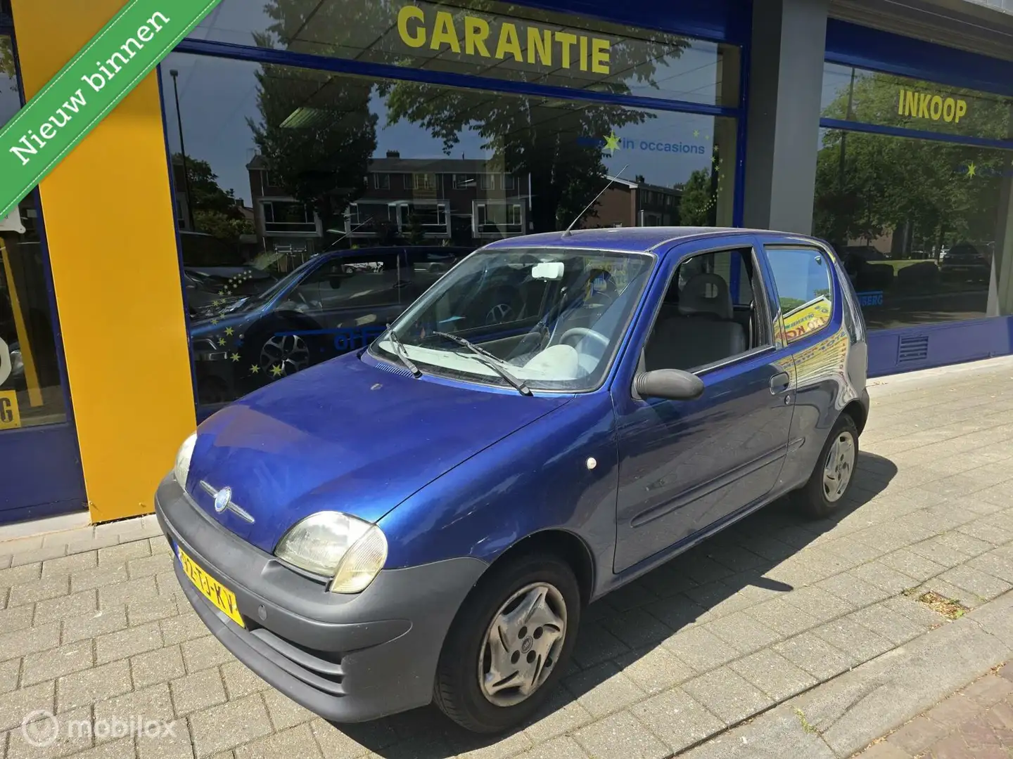 Fiat 600 1.1 Actual Niebieski - 1