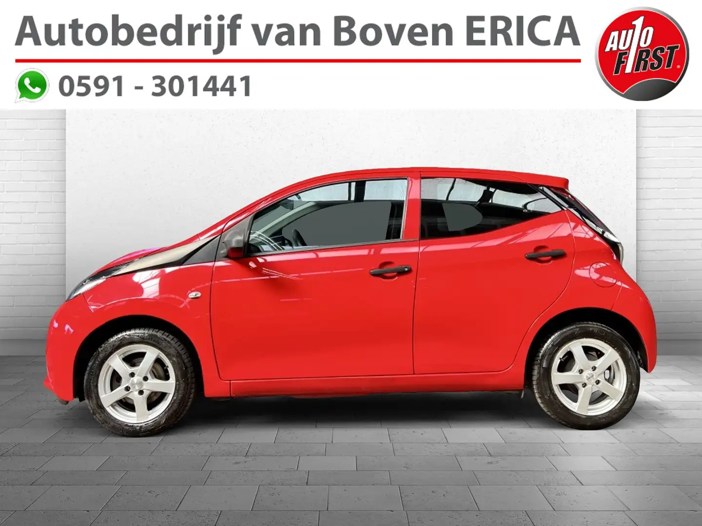 Toyota Aygo 1.0 VVT-i x-fun Airco BT Telefoon Usb Rouge - 1