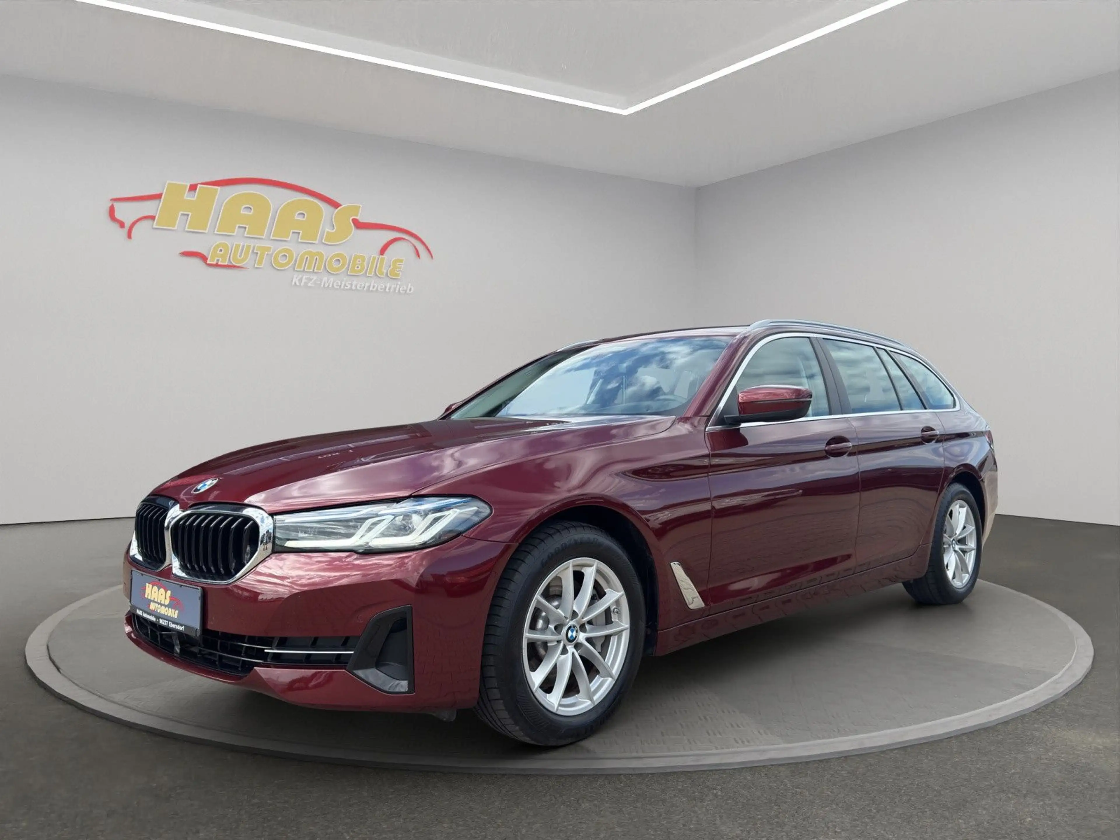 BMW 530 5 Touring 530 i xDrive *Laser*HUD*Leder*ACC*