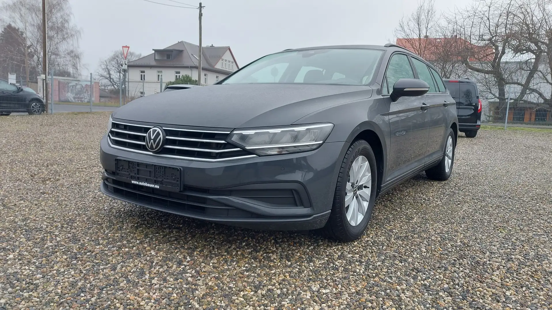 Volkswagen Passat Variant 2.0 TDI Klima Navi LED Gris - 1