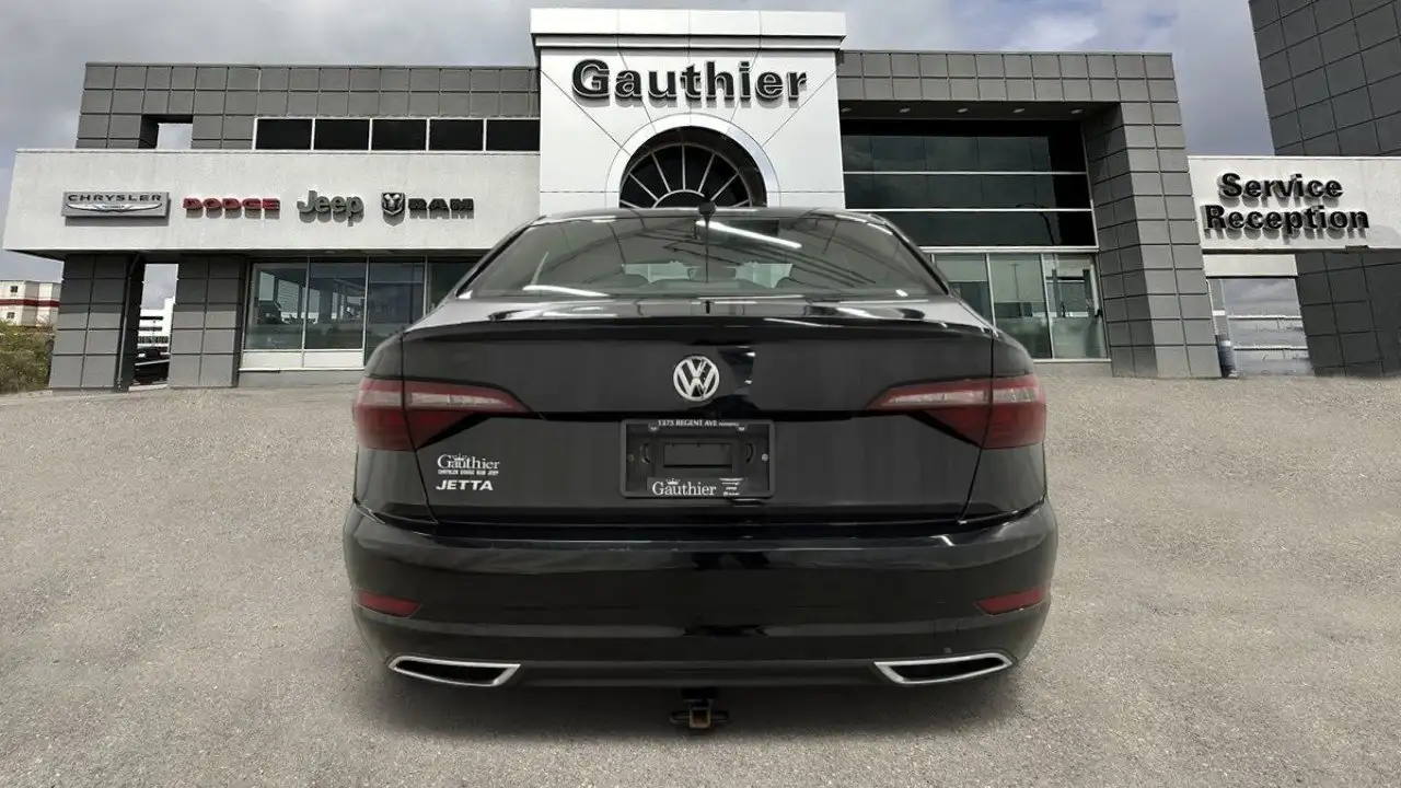 Volkswagen Jetta снимка Volkswagen Jetta