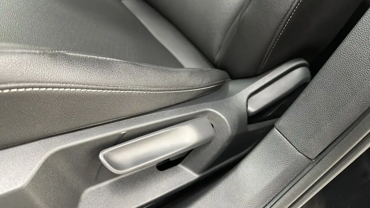 Volkswagen Jetta снимка Volkswagen Jetta