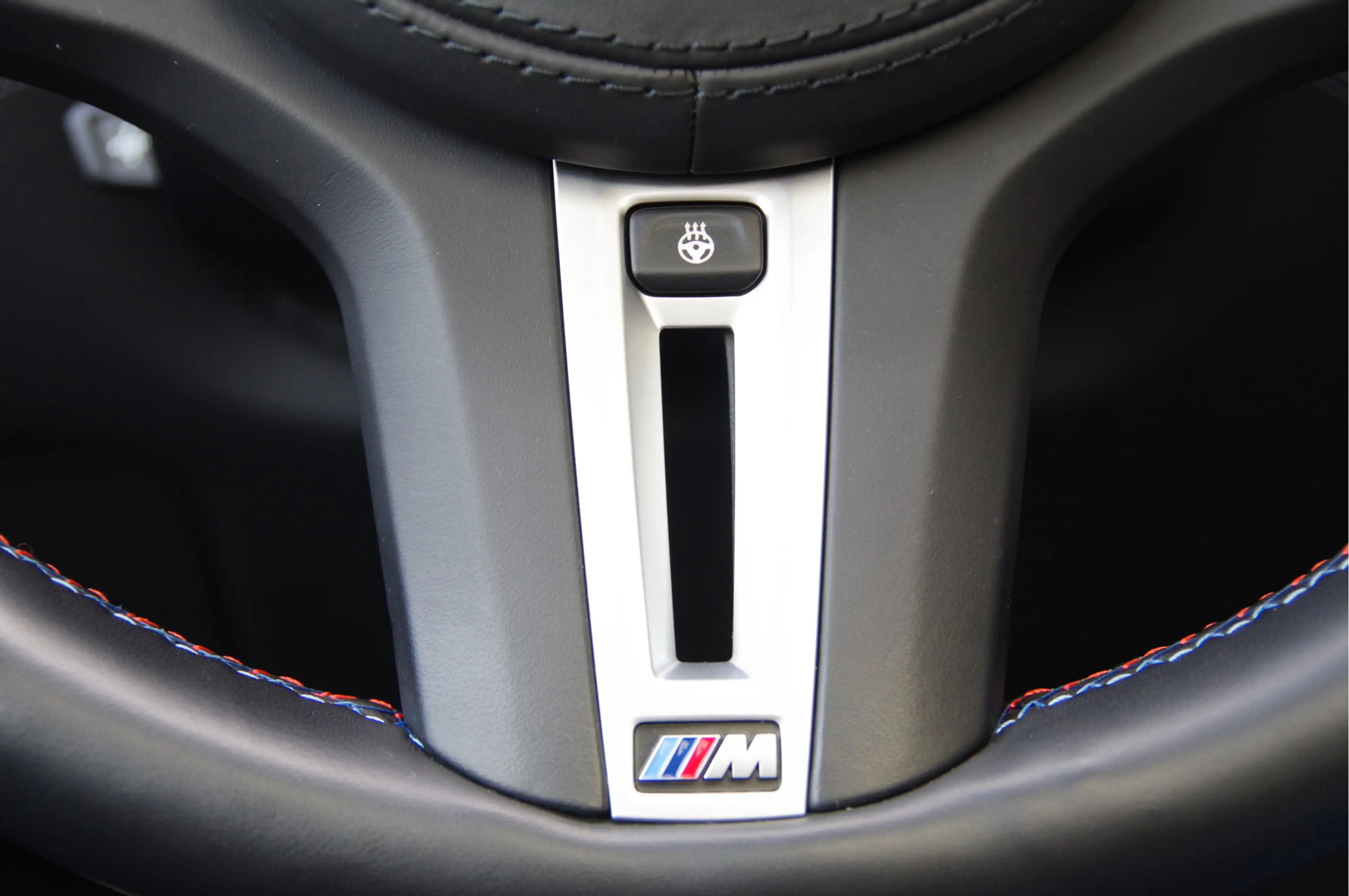 BMW X6 M Competition LASERLIGHT, PANODAK, MEMORY, TREKHAAK, — photo 18