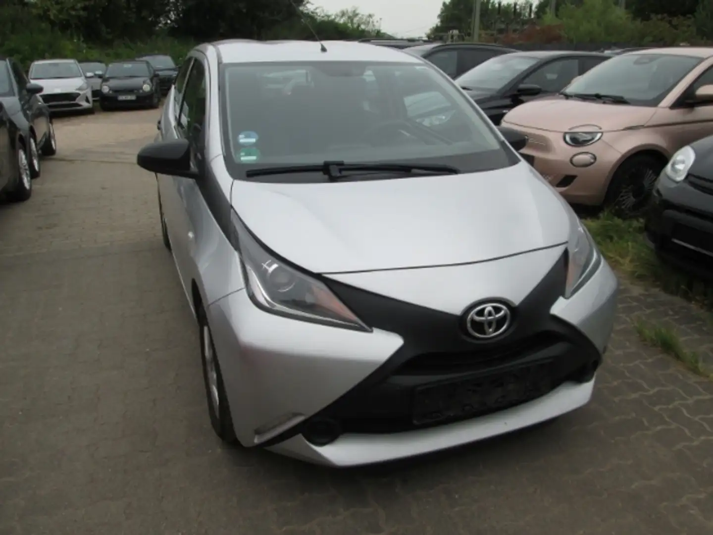 Toyota Aygo X 1.0 Klima LED Tagfahrlicht ZV Silber - 2