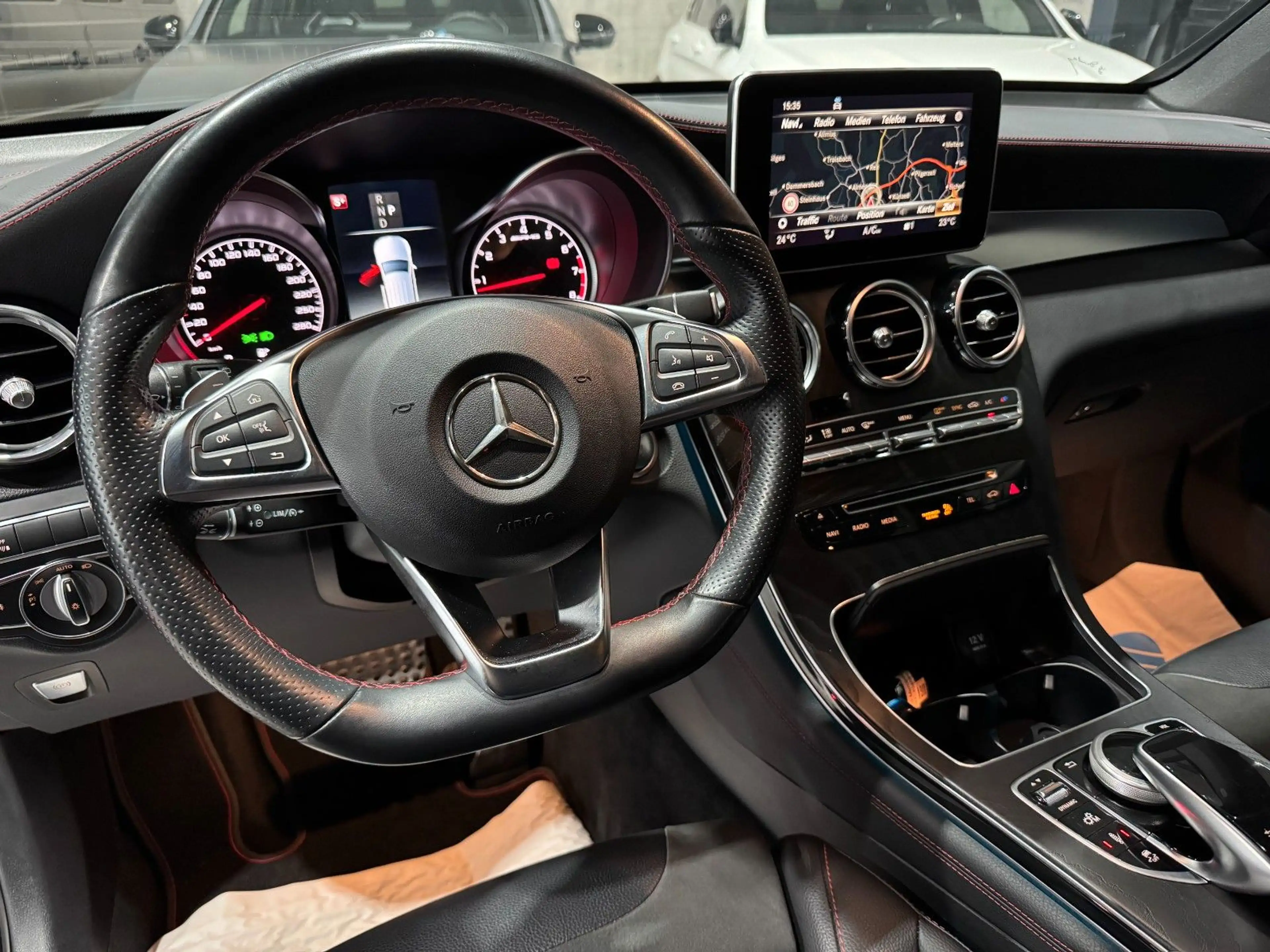 Mercedes-Benz GLC 43 AMG GLC 43/AMG/4Matic/PANO/AHK/LED/RFK/ACC/ — photo 9