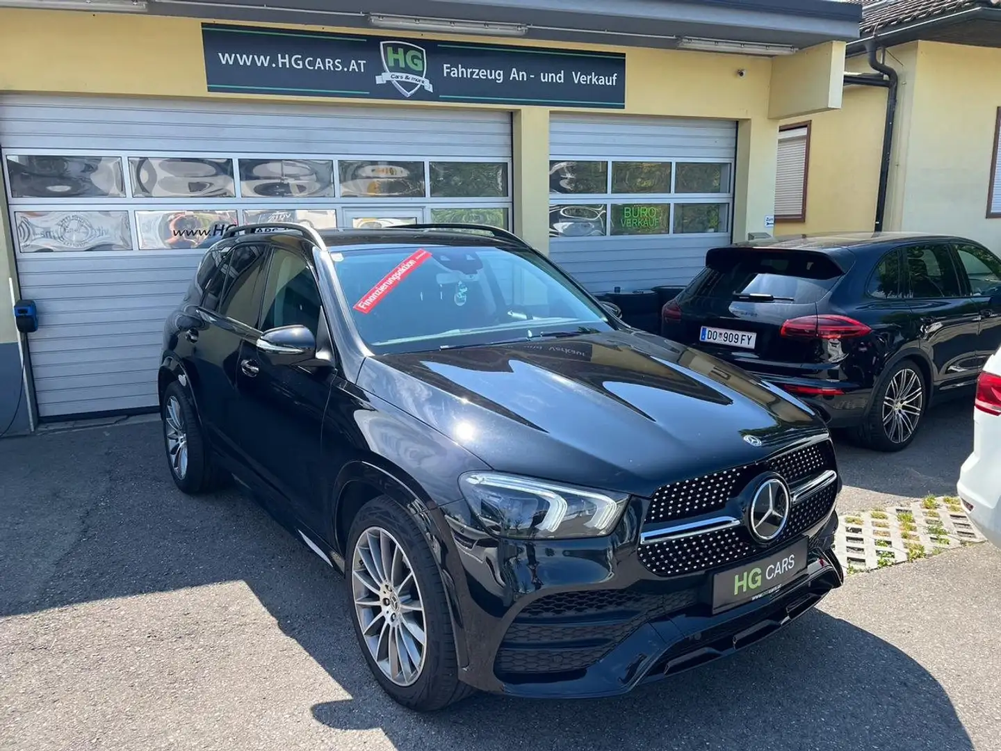 Mercedes-Benz GLE 400 400D*4Matic*AMG*Massage*21'Sommer* Schwarz - 1
