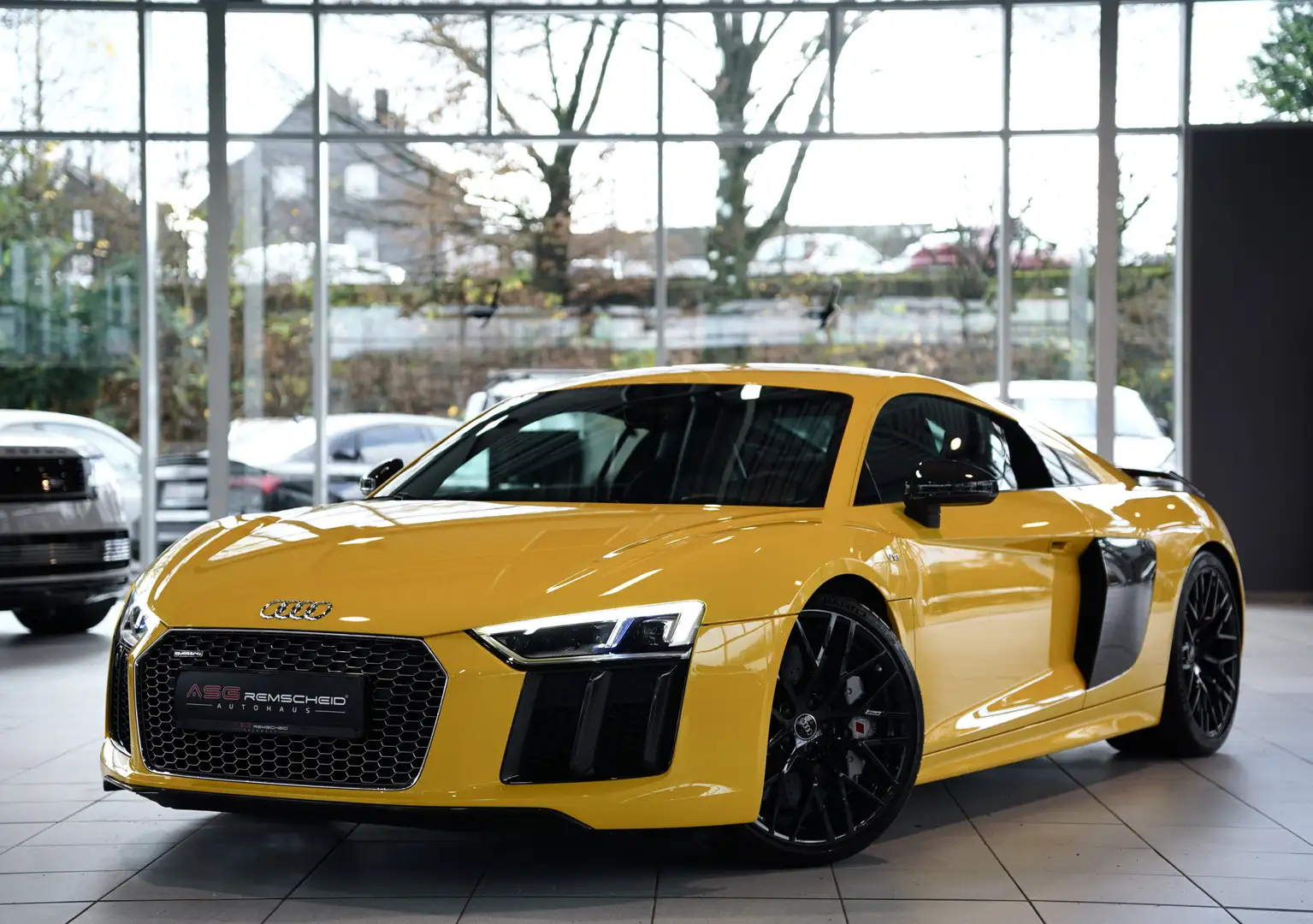 Audi R8 V10+ *1.H *20 *Audi Exclusive *Schale *S-AGA Gelb - 1