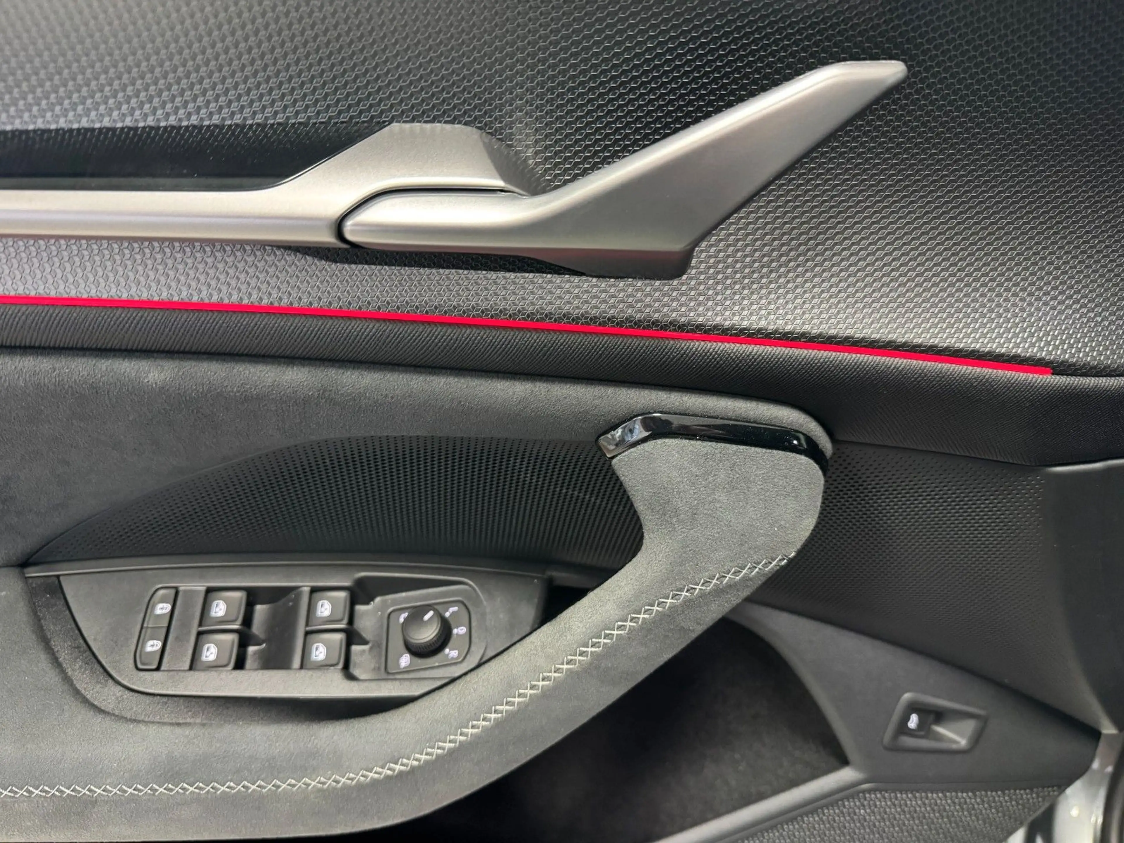 Skoda Kodiaq 1.5 TSI Sportline AHK "sofort verfügbar" — photo 10