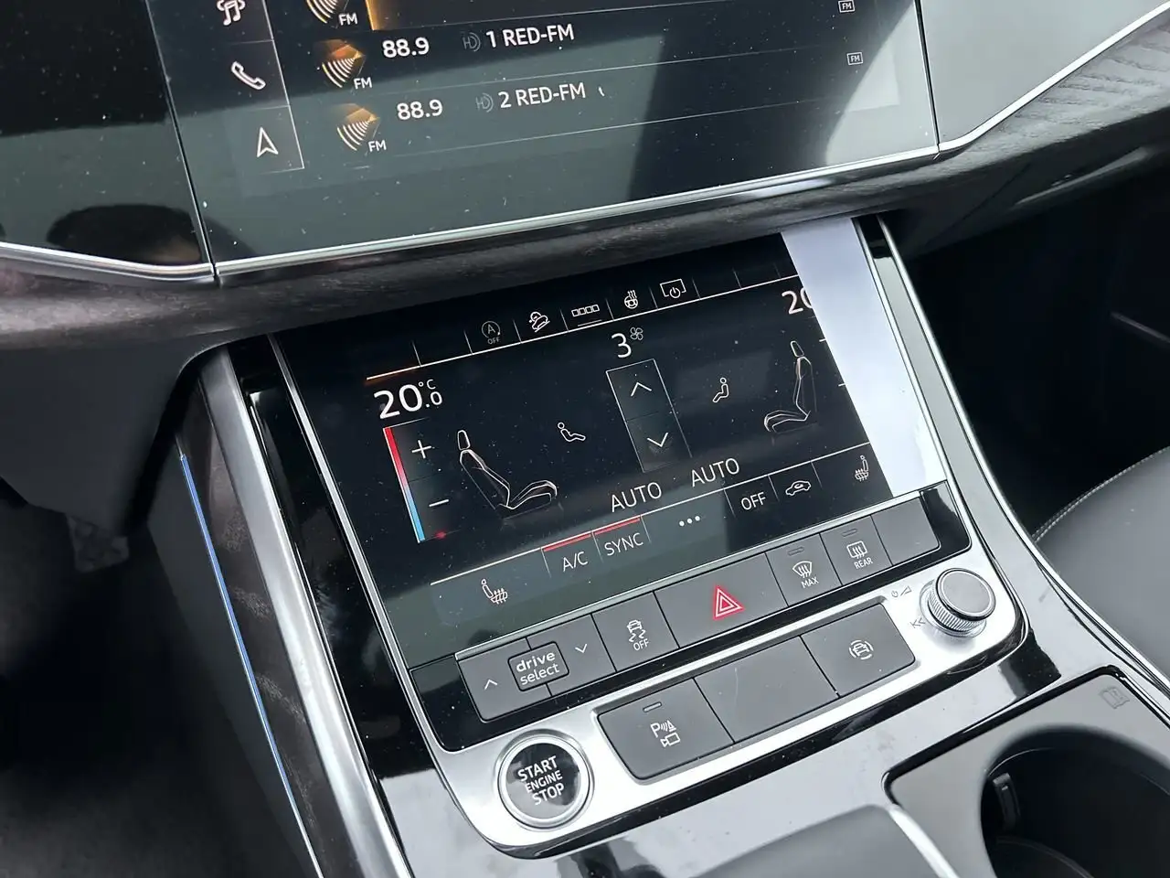 Audi Q7 снимка Audi Q7