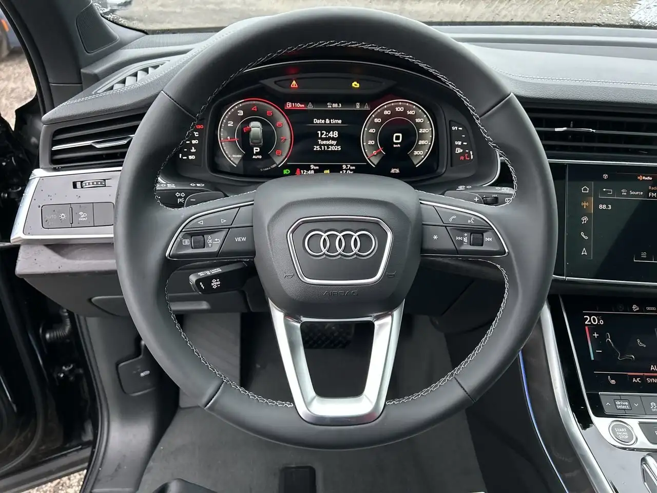 Audi Q7 снимка Audi Q7
