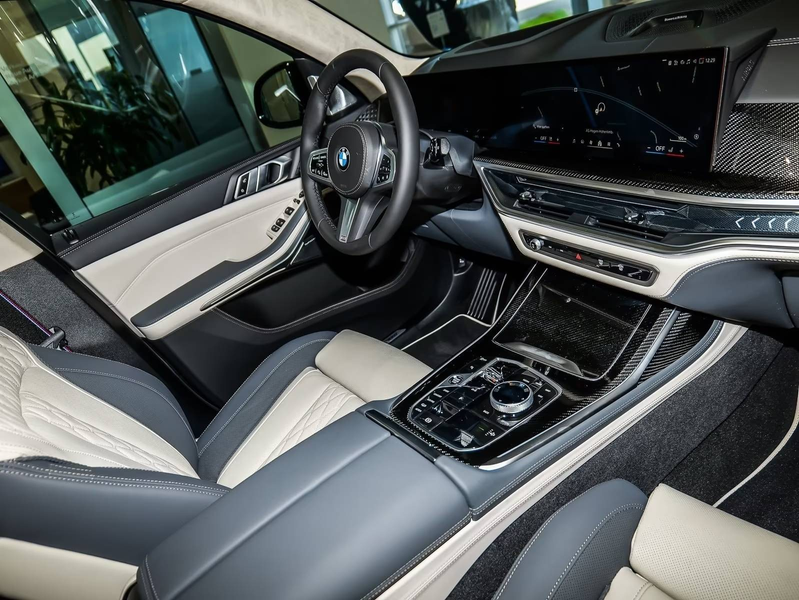 BMW X7 xDrive 40 d M Sport — photo 10