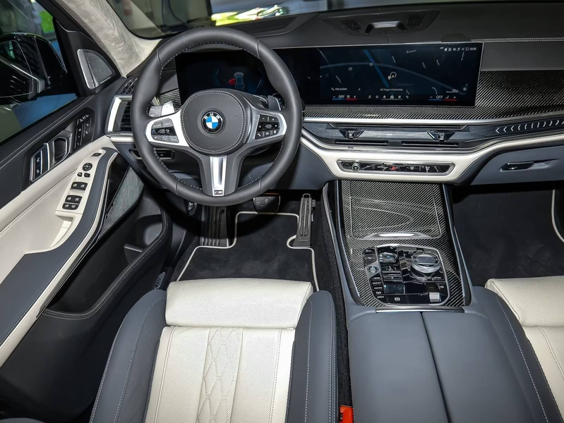 BMW X7 xDrive 40 d M Sport — photo 13