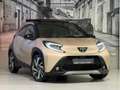 Toyota Aygo X 1.0 VVT-i S-CVT Premium *Open Dak, Navi, Trekhaak* Bruin - thumbnail 17
