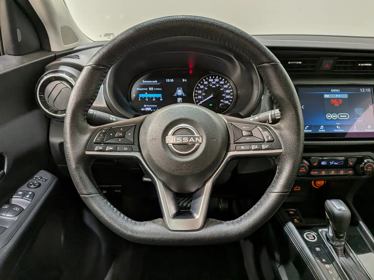 Nissan Kicks снимка Nissan Kicks