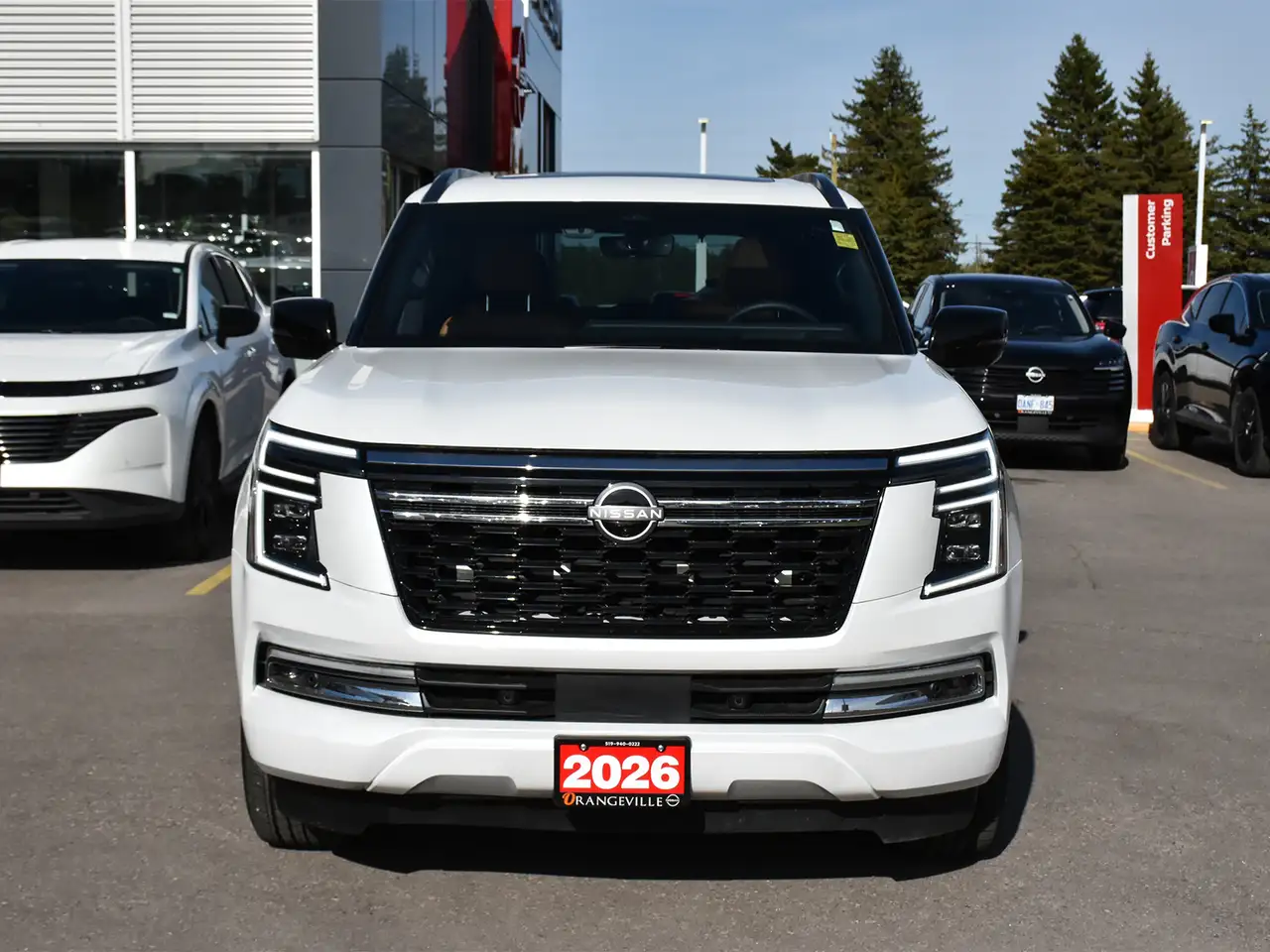 Nissan Armada снимка Nissan Armada