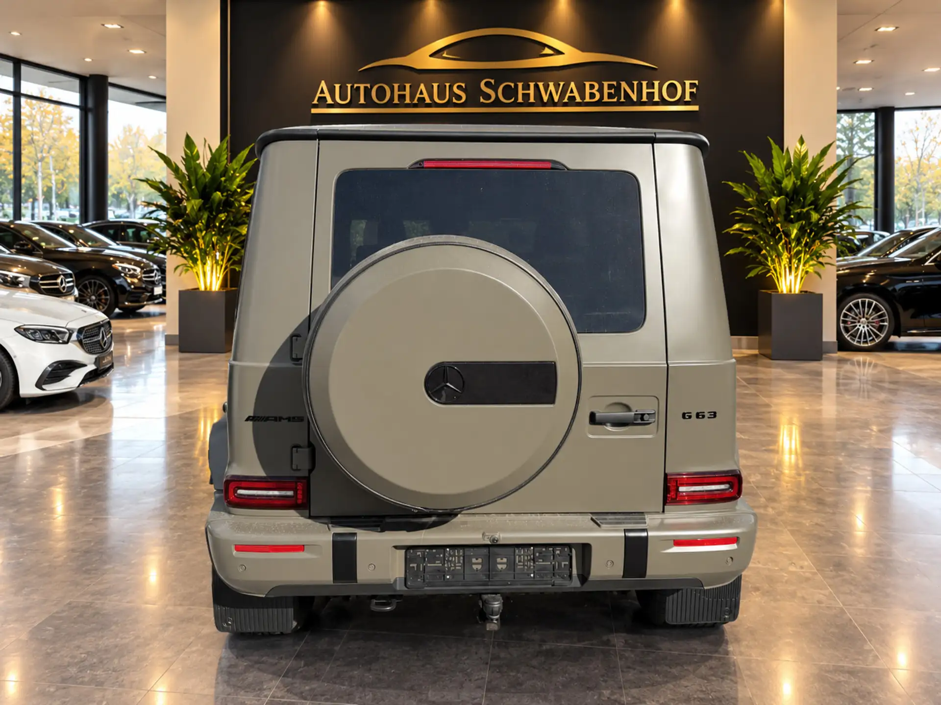 벤츠 G-Class G 63 AMG 2026 실버 사진 4