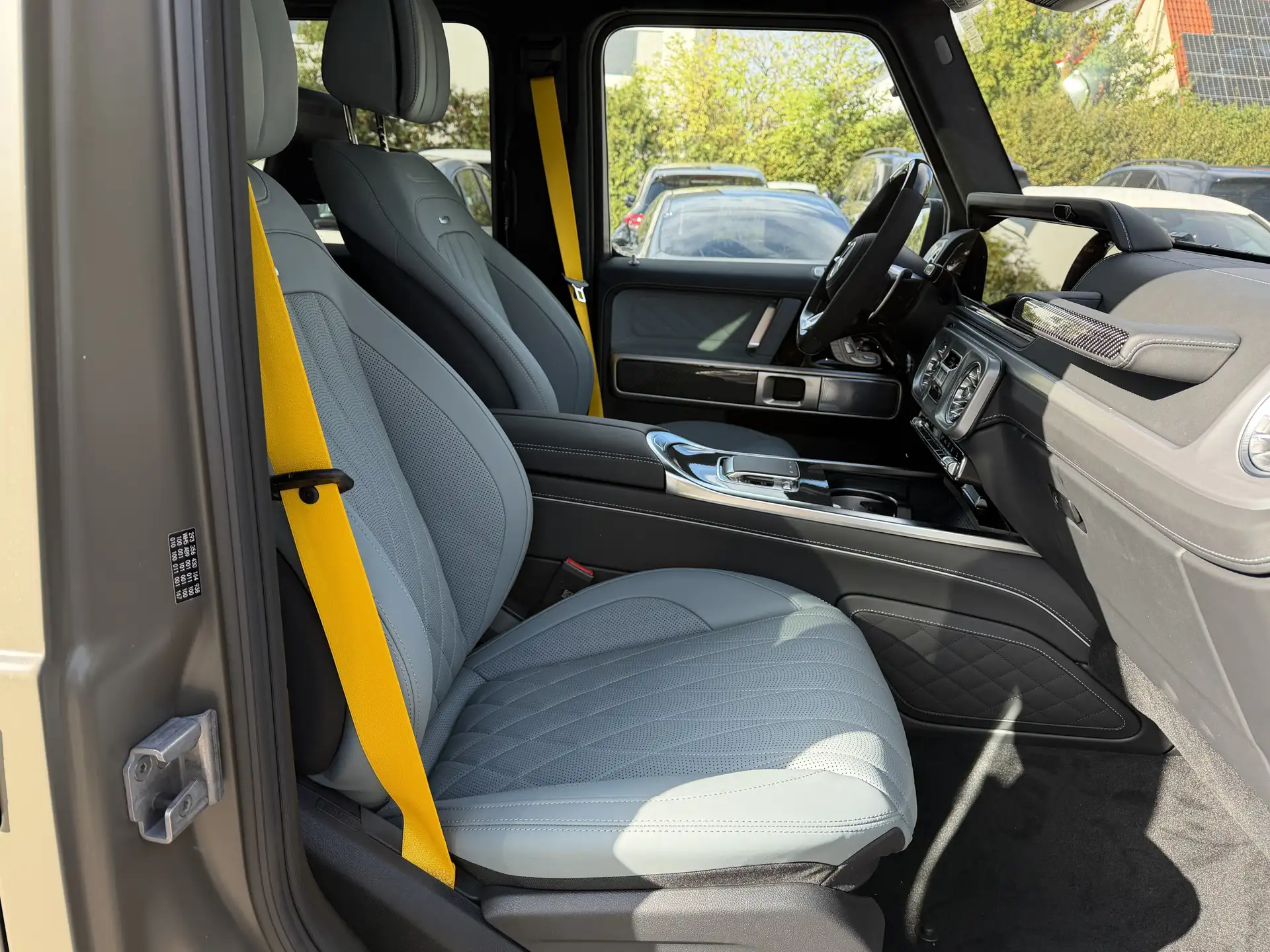 벤츠 G-Class G 63 AMG 2026 실버 사진 8