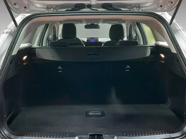 Ford Focus view 8