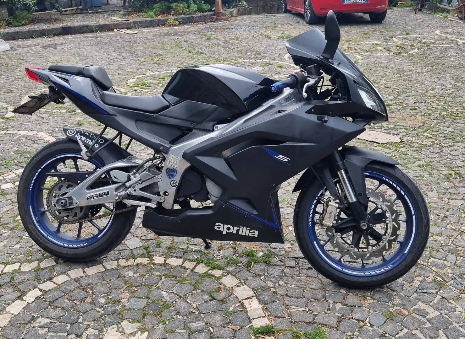 Aprilia RS 125 Černá - 1