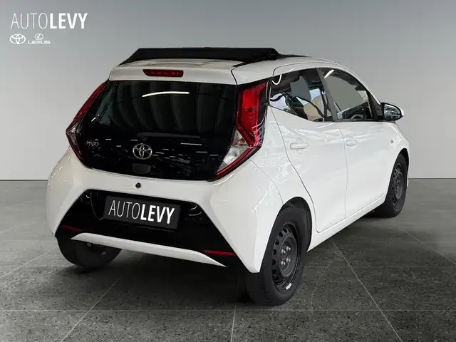 Toyota Aygo view 6