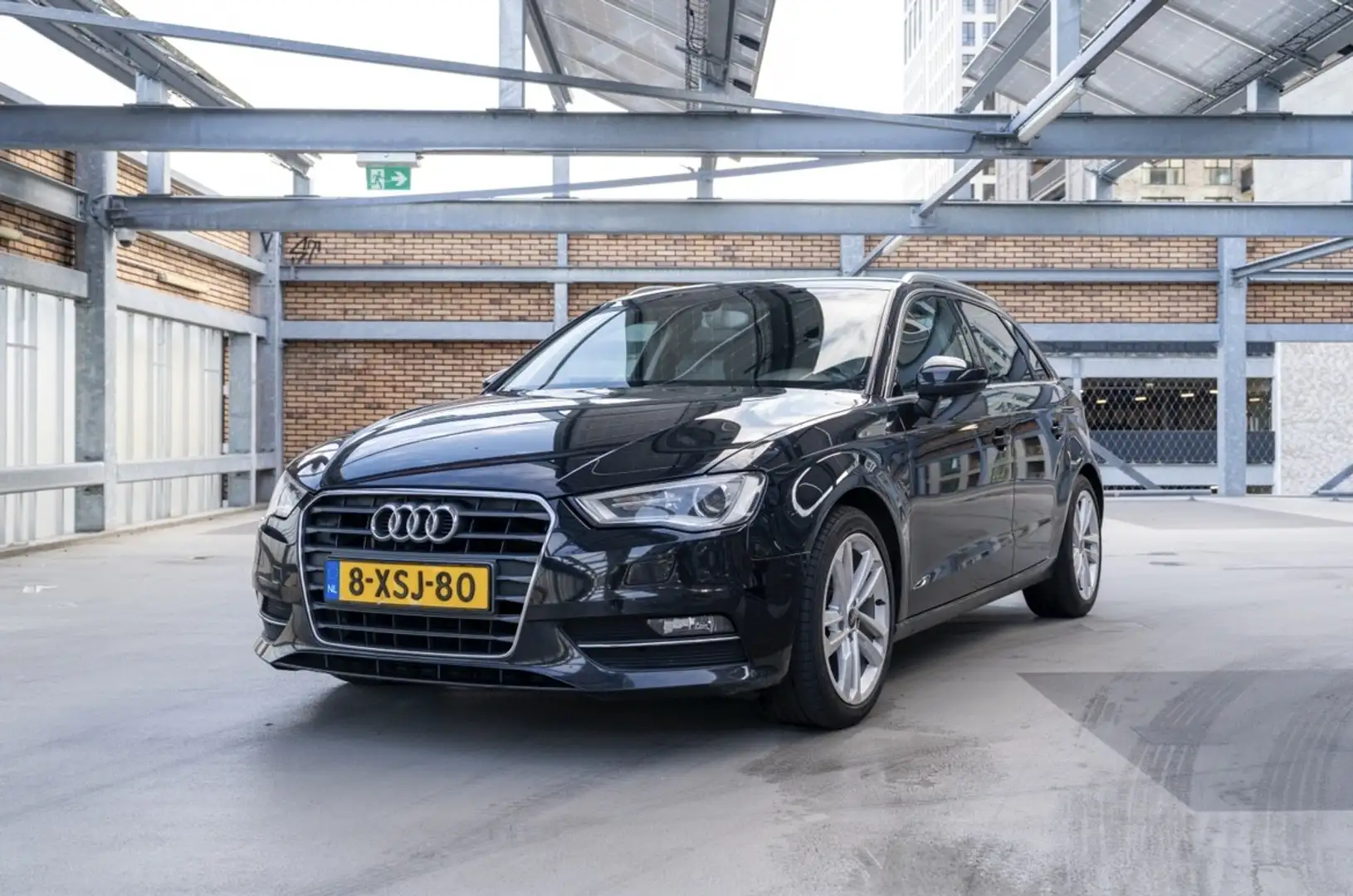 Audi A3 1.4 TFSI Ambit. PL S Zwart - 1
