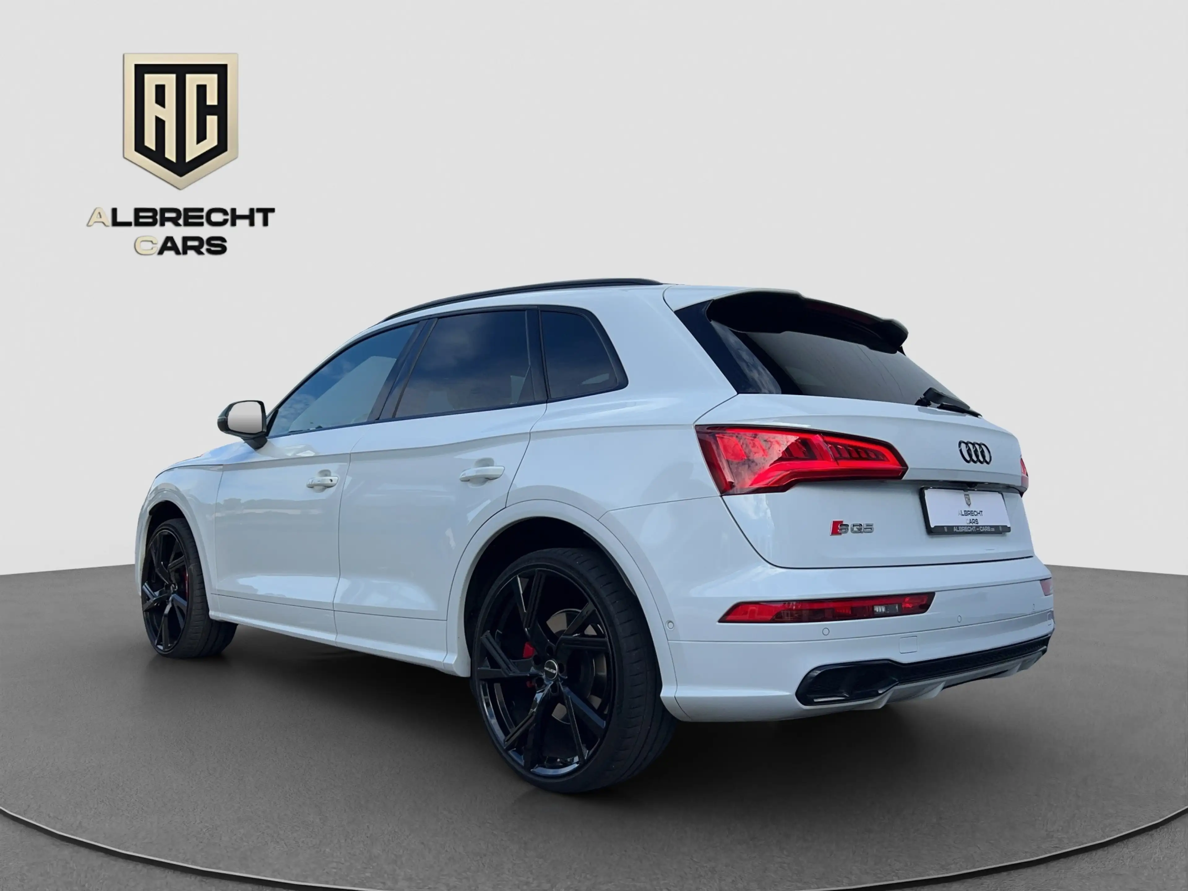 Audi SQ5 3.0 TDI quattro PANO HUD AHK LUFT MATRIX B&O LM22 — photo 7